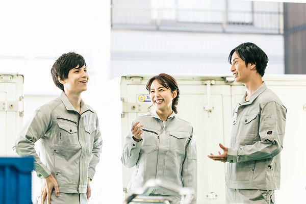 採用情報